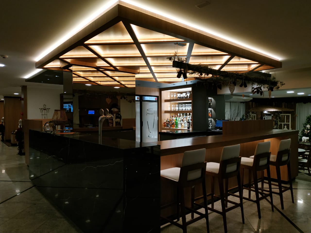 bar